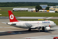 TC-JPC @ EDDH - Airbus A320-232 [2928] (THY Turkish Airlines) Hamburg-Fuhlsbuettel~D 16/08/2013 - by Ray Barber