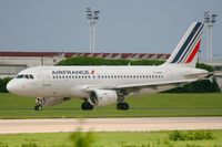 F-GRHF @ LFPO - Airbus A319-111, Taxiing after Landing Rwy 26, Paris-Orly Airport (LFPO-ORY) - by Yves-Q