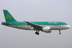 EI-EPT @ EIDW - Aer Lingus - by Chris Hall