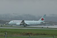 C-GHPT @ YVR - Rainy day depature from YVR. - by metricbolt