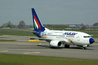 HA-LOG @ EHAM - Malev logojet - by Fred Willemsen