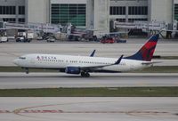 N3735D @ MIA - Delta 737-800 - by Florida Metal