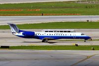 N852HK @ KORD - Embraer ERJ-145LR [145353] (United Express) Chicago-O Hare International~N 02/08/2008 - by Ray Barber