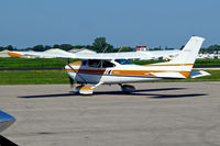 N4690N @ KFLD - Cessna 182Q Skylane [182-67289] Fond Du Lac County~N 01/08/2008 - by Ray Barber