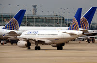 N844UA @ KORD - Taxi O'Hare - by Ronald Barker