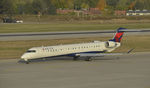 N813SK @ KMSP - Taxiing for departure at MSP - by Todd Royer