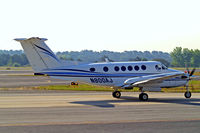 N800AJ @ KPDK - Beech B200 Super King Air [BB-1789] Atlanta-Dekalb Peachtree~N 22/04/2010 - by Ray Barber