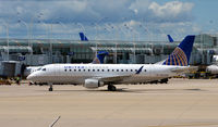 N855RW @ KORD - Taxi to park O'Hare - by Ronald Barker