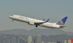 N78438 @ KLAX - Departing LAX on 25R - by Todd Royer