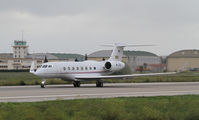 M-JCBB @ LFTH - Taking off from Hyères airport - by olivier Cortot