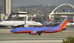 N8625A @ KLAX - Taxiing to gate at LAX - by Todd Royer