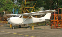 PK-SFR @ WIHH - Cessna 172G Skyhawk [172-54855] Jakarta-Halim Perdanakusuma Int~PK 25/10/2006 - by Ray Barber