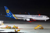 UR-GED @ VIE - Ukraine International Airlines - by Joker767