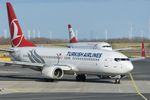 TC-JFM @ LOWW - Turkish Airlines Boeing 737-800 - by Dietmar Schreiber - VAP
