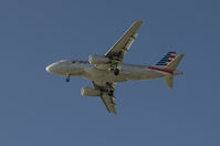 N827AW @ DCA - American Airlines Airbus A319-132 _ N827AW on approach to Ronald Reagan Washington National Airport. - by Davo87
