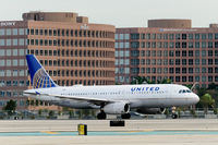 N476UA @ MIA - Miami - by Alex Feldstein