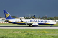 EI-DHO @ LMML - B737-800 EI-DHO Ryanair - by Raymond Zammit