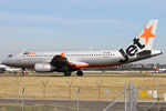 VH-VQH @ YSSY - taxiing to 34R - by Bill Mallinson