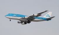 PH-BFU @ KORD - Boeing 747-400