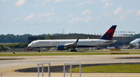 N542US @ KATL - Landing Atlanta - by Ronald Barker