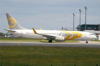 OY-PSE @ LFRB - Boeing 737-809, Taxiing to boarding gate, Brest-Bretagne airport 5LFRB-BES) - by Yves-Q