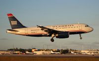 N825AW @ MIA - US Airways A319 - by Florida Metal