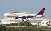 N900PC @ FLL - Delta 757 - by Florida Metal