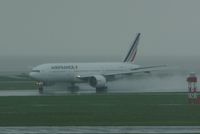 F-GSPD @ YVR - Le premier vol Vancouver a Paris AF379 - by metricbolt