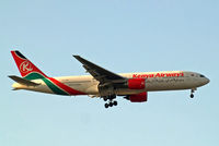 5Y-KQS @ EGLL - Boeing 777-2U8ER [33683] (Kenya Airways) Home~G 17/04/2014. On approach 27L. - by Ray Barber