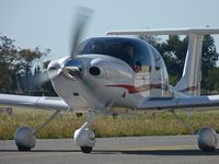 N519TM @ KRHV - A 2007 Diamond Star 40 taxing to runway 31R at Reid Hillview. - by Chris L.