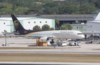 N470UP @ KFLL - Boeing 757-200F - by Mark Pasqualino