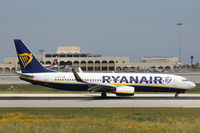 EI-DPI @ LMML - B737-800 EI-DPI Ryanair - by Raymond Zammit