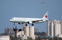 C-GITY @ FLL - Air Canada