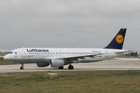D-AIZC @ LMML - A320 D-AIZC Lufthansa - by Raymond Zammit