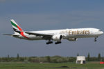 A6-EGG @ VIE - Emirates - by Joker767