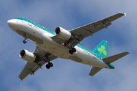 EI-EPT @ EGLL - Airbus A319-111 [3054] (Aer Lingus) Home~G 10/05/2015. On approach 27R. - by Ray Barber