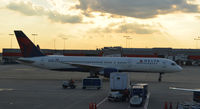 N623DL @ KATL - Taxi Atlanta - by Ronald Barker