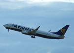 EI-DYV @ EGPH - Ryanair B737NG Departs runway 24 - by Mike stanners