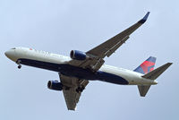 N1611B @ EGLL - Boeing 767-332ER [30595] (Delta Air Lines) Home~G 10/05/2015. On approach 27R. - by Ray Barber