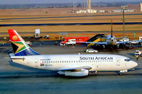 ZS-SIU @ FAJS - Boeing 737-236 [22026] (South African Airways) Johannesburg Int~ZS 08/10/2003 - by Ray Barber