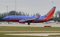 N233LV @ PBI - Southwest 737-700 - by Florida Metal