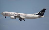 N280AV @ MIA - Avianca Star Alliance A330-200 - by Florida Metal