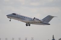 N445BH @ FLL - Challenger 605 - by Florida Metal