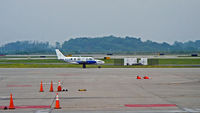 N225TM @ PIT - Taxiing at PIT. - by Murat Tanyel