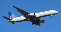 N545UA @ MCO - United 757-200 - by Florida Metal