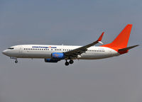 C-FTDW @ LEBL - Landing rwy 25R with scimitar winglets and in basic Sunwing c/s with Smartwings titles - by Shunn311