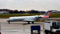 N712PS @ KCLT - Taxi CLT - by Ronald Barker