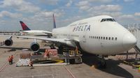 N661US @ DTW - Delta 747-400