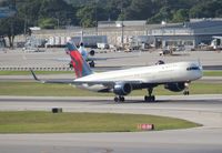 N669DN @ FLL - Delta - by Florida Metal