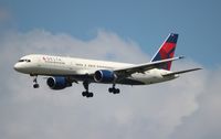 N674DL @ MCO - Delta